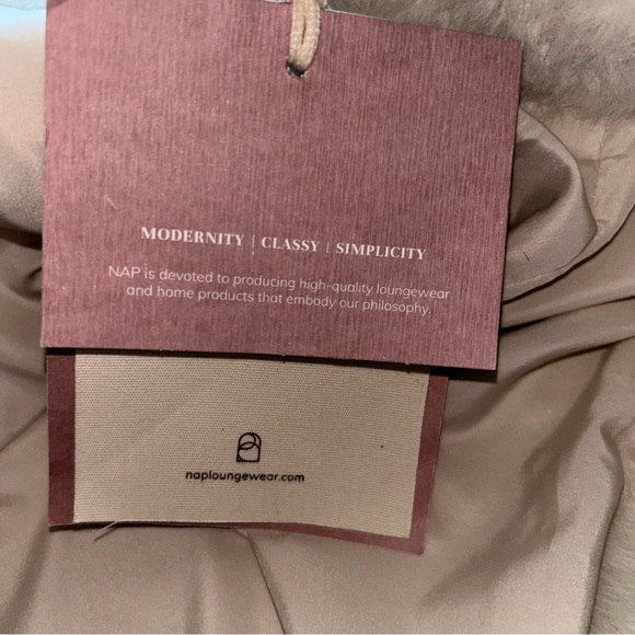 NWT NAP Cozy Oversized Women’s Coat Jacket Cream White Faux Fur Zipper Front - Picture 13 of 15